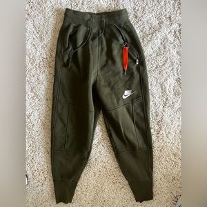 Nike Women’s Joggers